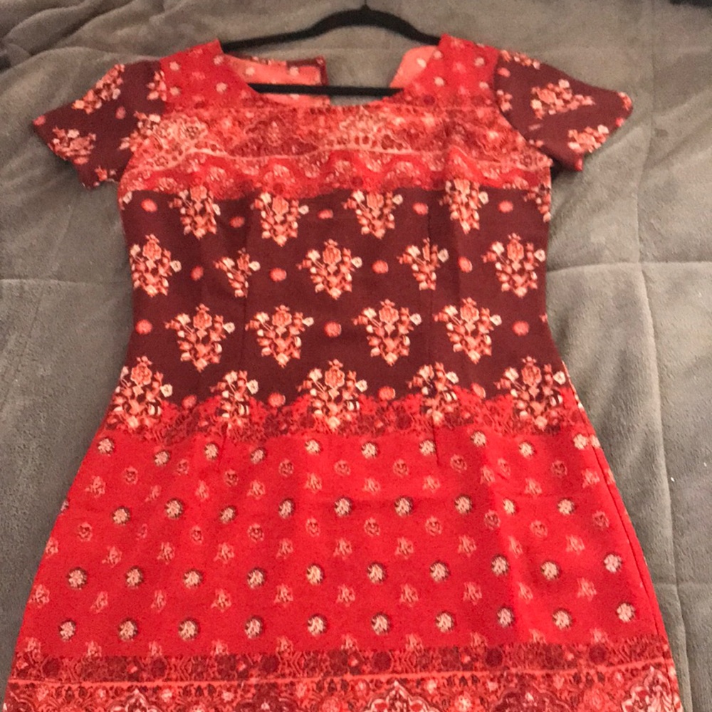 Size medium red dress